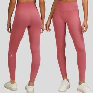 Lululemon Wonder Train High Rise 28in Leggings Size 8
